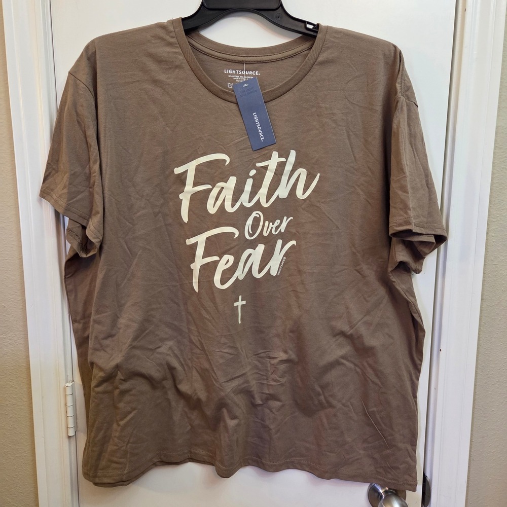 LIGHTSOURCE Faith Over Fear Brown Boxy Graphic Tee XL LSA5375XL New With Tags